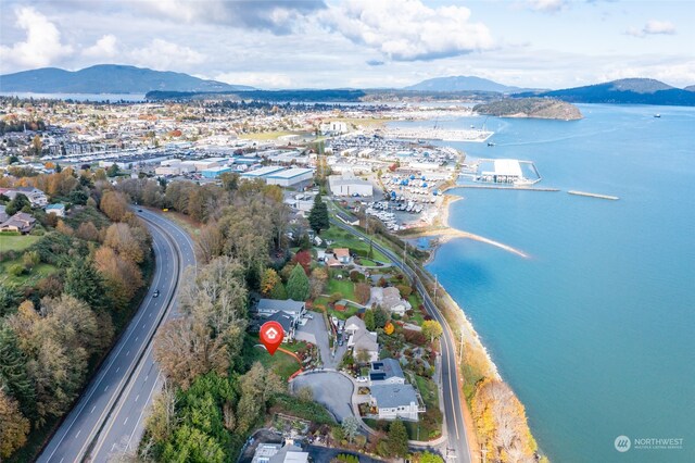 207 Mansfield Ct, Anacortes, WA 98221