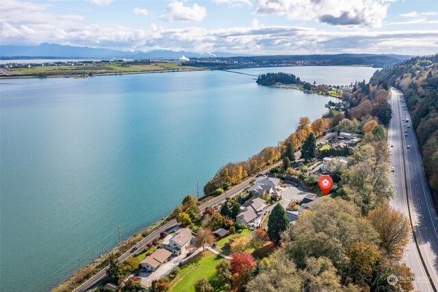 207 Mansfield Ct, Anacortes, WA 98221