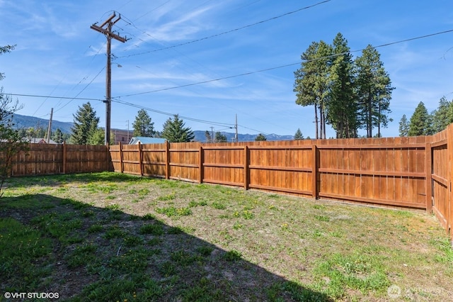 713 Main St, South Cle Elum, WA 98943 - view of yard