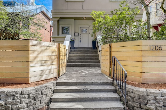 view of property entrance