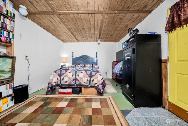 137 Mountain View Dr N, Ashford, WA 98304 - bedroom featuring wood ceiling and vaulted ceiling