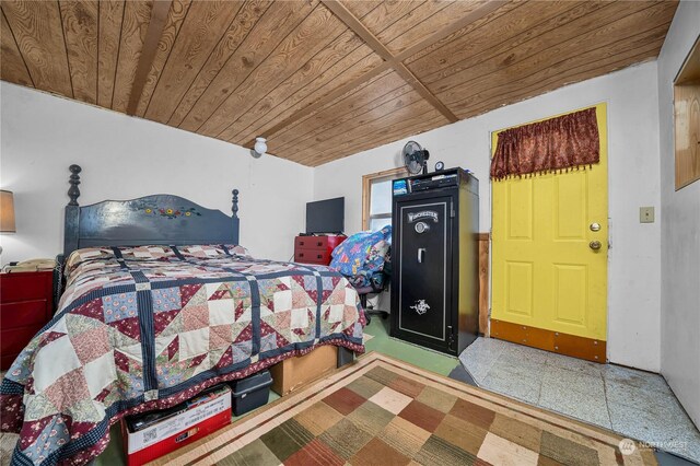 137 Mountain View Dr N, Ashford, WA 98304 - bedroom featuring wooden ceiling