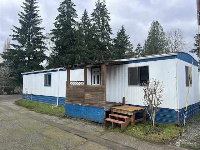 view of manufactured / mobile home