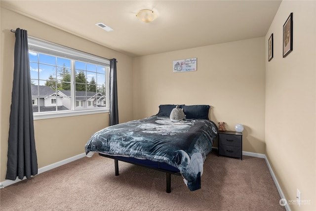 view of carpeted bedroom