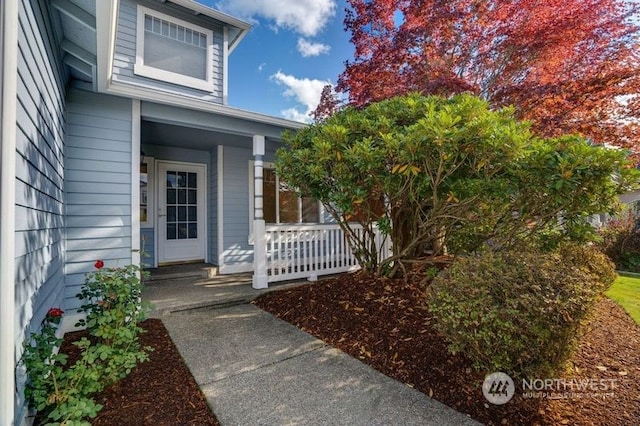 13703 68th Avenue Ct E, Puyallup, WA 98373 - property entrance with a porch