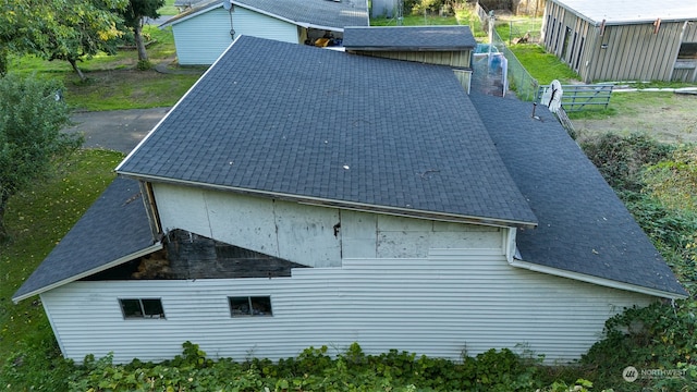 view of side of property