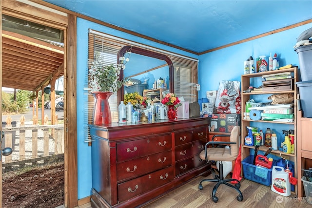 office area featuring light hardwood / wood-style flooring