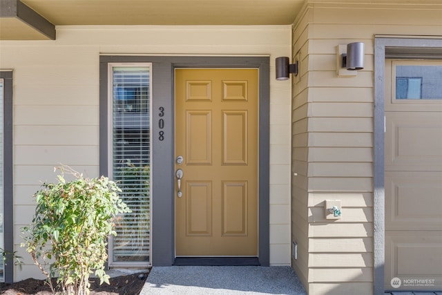 view of entrance to property