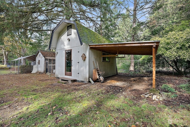 view of outbuilding