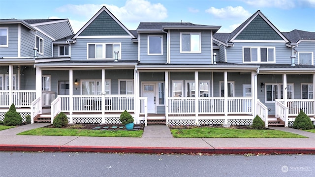 view of front of property with a porch