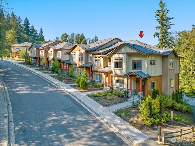 view of front of property