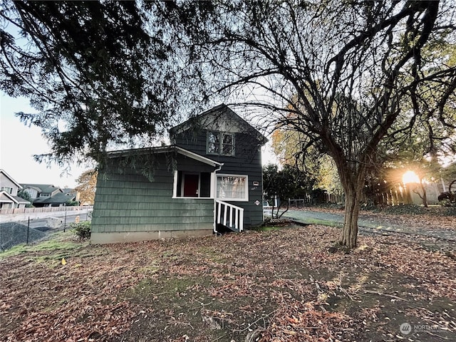 view of home's exterior