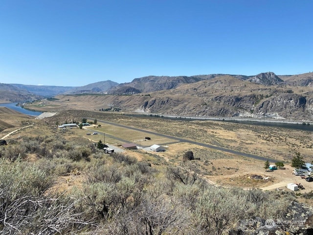 5 Peach Rd, Waterville, WA 98858