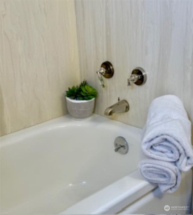 1810 S 118th Unit 401, Seattle, WA 98168 - bathroom view