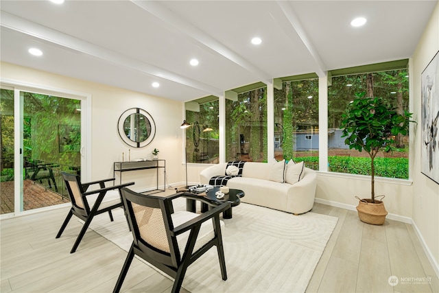 23405 NE 73rd St, Redmond, WA 98053 - sunroom featuring beam ceiling