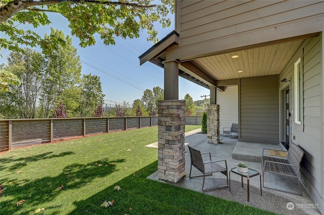 view of yard with a patio area