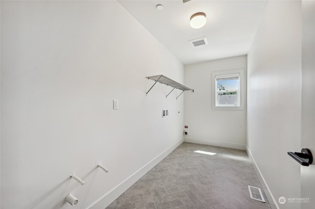 laundry room with washer hookup