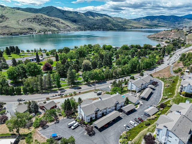 808 W Manson Rd Unit B204, Chelan, WA 98816 - aerial view of a water and mountain view