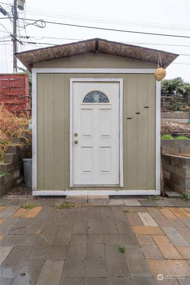 view of outbuilding