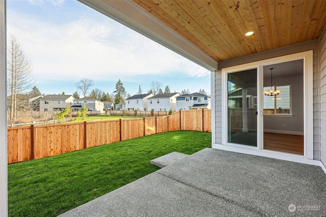 view of yard featuring a patio area