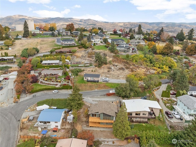 bird's eye view with a mountain view