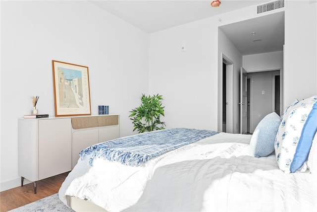 1025 Granary Ave Unit 305, Bellingham, WA 98225 - bedroom featuring wood finished floors