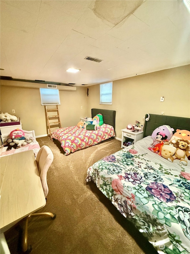 bedroom with carpet flooring