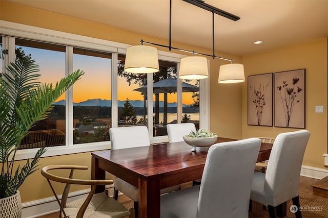 dining space with a mountain view