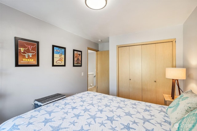 3821 NE 14th Pl, Renton, WA 98056 - bedroom featuring a closet