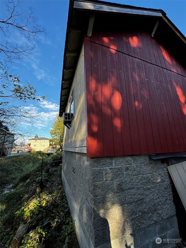 view of property exterior