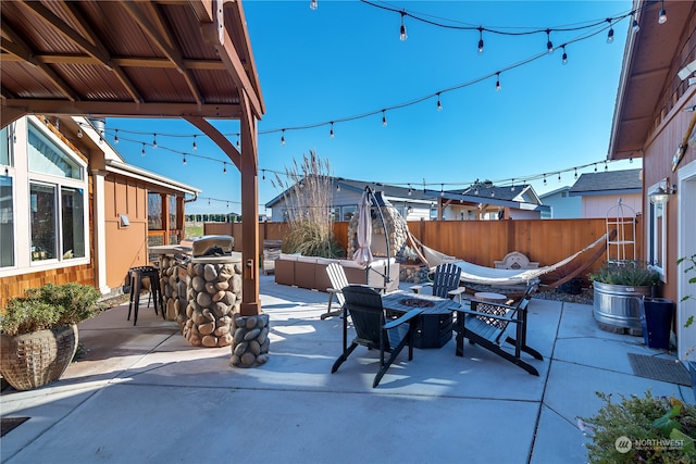 view of patio featuring a hot tub