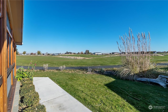 205 Fairway Pl SW, Mattawa, WA 99349 - view of grassy yard