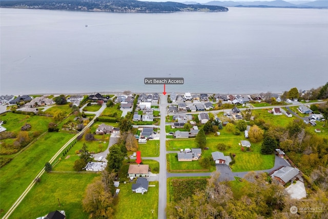 Listing photo 3 for 1043 Scenic Ave, Camano Island WA 98282