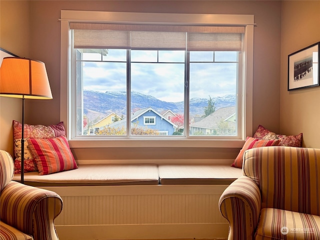 sitting room with a mountain view