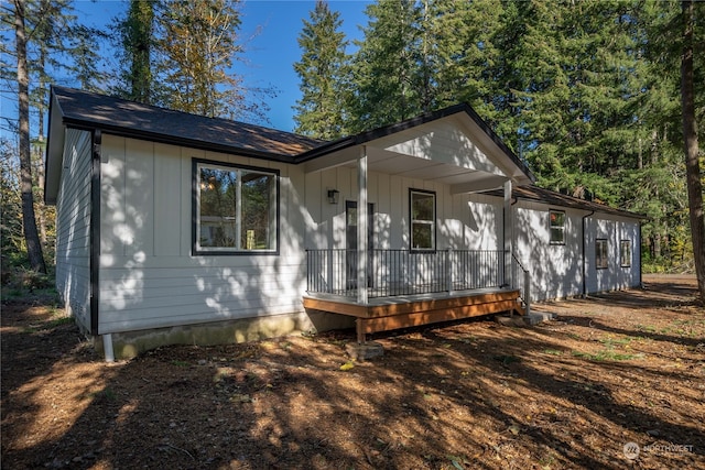 view of front of home with a porch