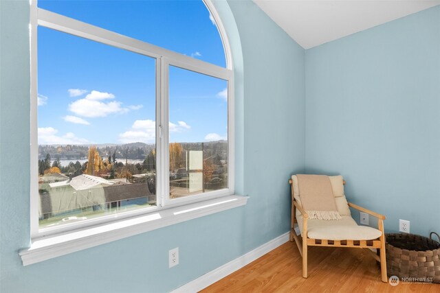 404 E 31st St, Bremerton, WA 98310 - sitting room with wood-type flooring