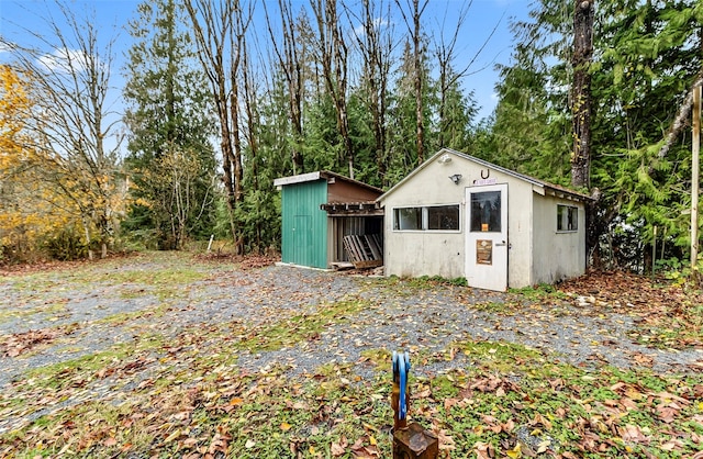 view of outbuilding