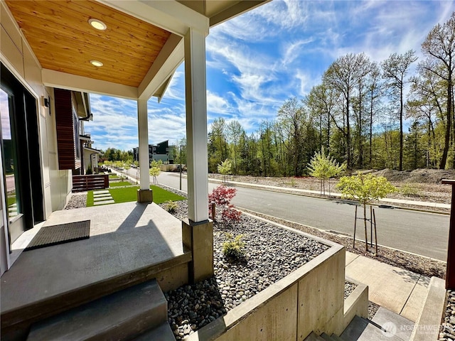 4286 Creston Way, Bellingham, WA 98226 - view of patio with covered porch