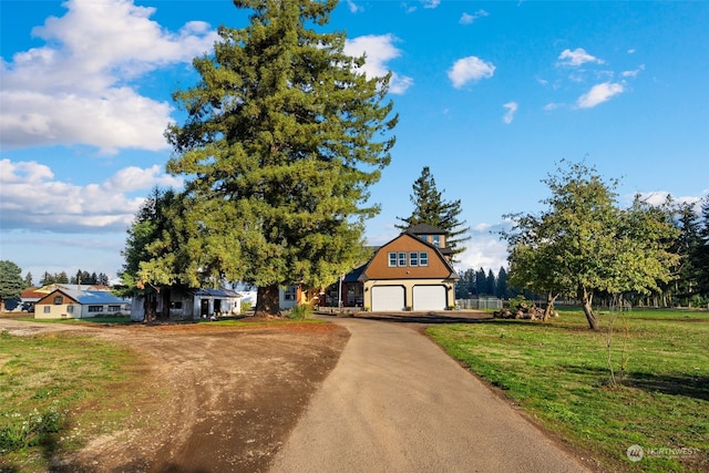 view of front facade with a front yard