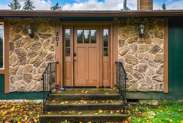 view of property entrance