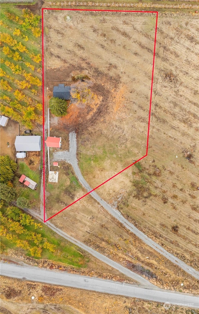 384 Washington St, Manson, WA 98831 - aerial view of property and surrounding area featuring property boundaries highlighted