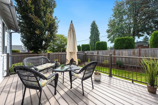 deck featuring an outdoor hangout area