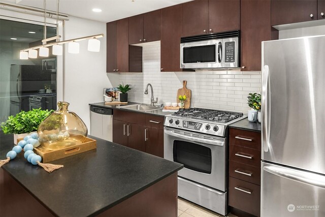 76 Cedar St Unit 405, Seattle, WA 98121 - photo 5