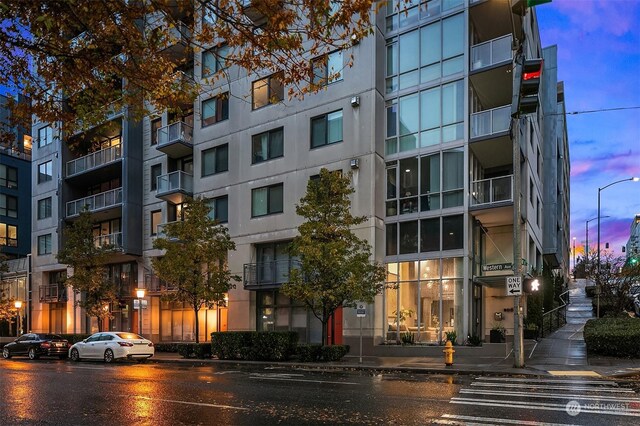 76 Cedar St Unit 405, Seattle, WA 98121 - photo 26