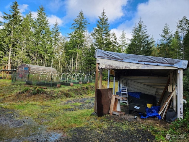 4120 W Shelton-Matlock Rd, Shelton, WA 98584 - view of yard with an outbuilding