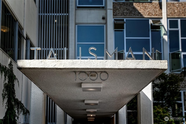 1000 Union St Unit 205, Seattle, WA 98101 - exterior view