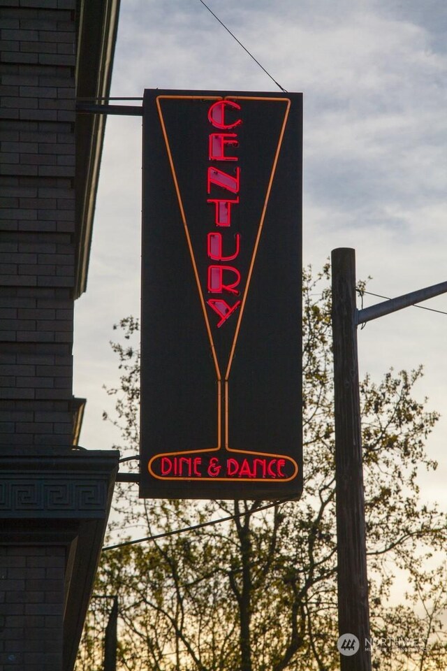 1000 Union St Unit 205, Seattle, WA 98101 - exterior view