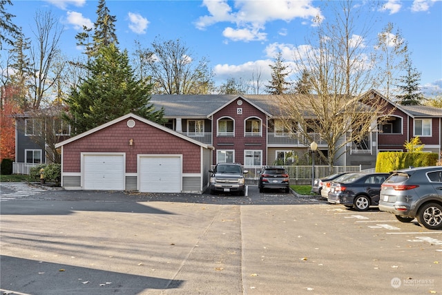 view of front facade featuring a garage