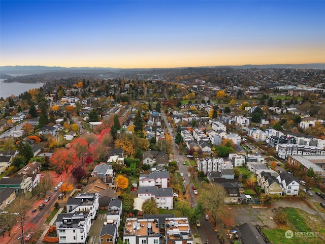 view of aerial view at dusk