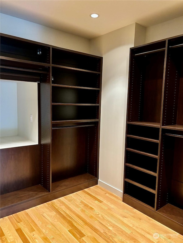 7842 NE 10th St, Medina, WA 98039 - view of closet
